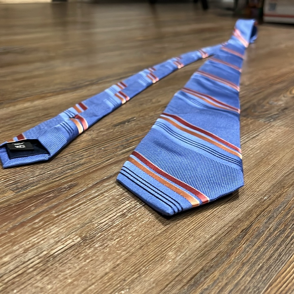 MICHAEL MICHAEL KORS men’s tie (blue color with pink and peach detail)